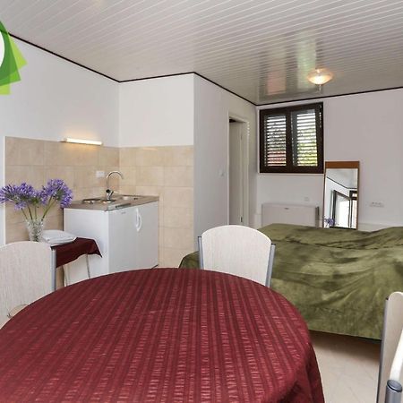 Guest House Karolin Dubrovnik Eksteriør billede