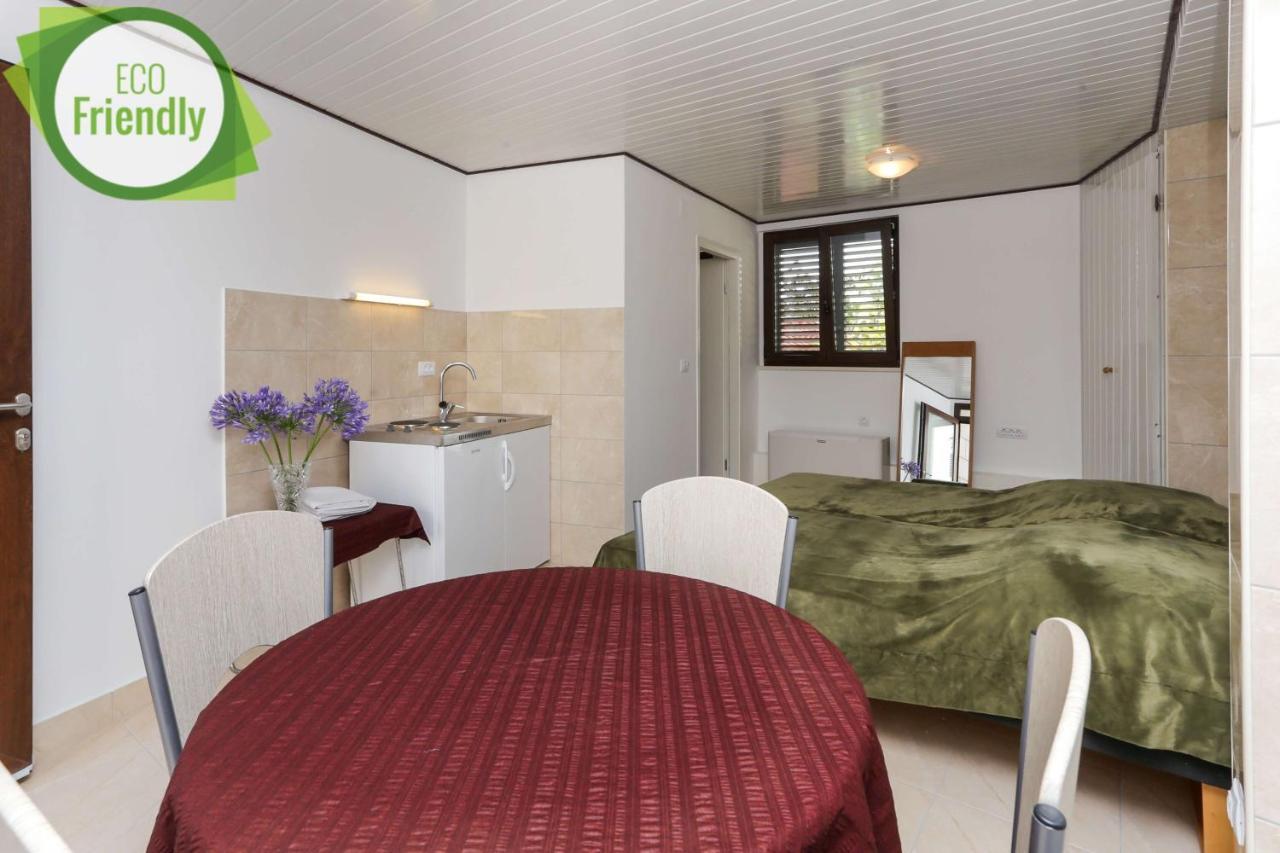 Guest House Karolin Dubrovnik Eksteriør billede